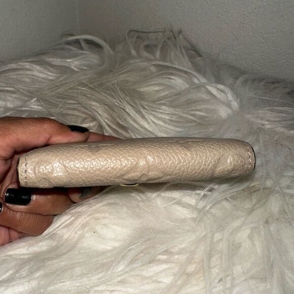 Louis Vuitton Small Beige Zoe Empreinte Wallet - Picture 6 of 14